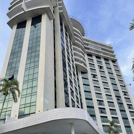 Flat No Condominio Do Edificio Tropical Executive E Residence Com Vista Para O Rio Nin Ngoại thất bức ảnh