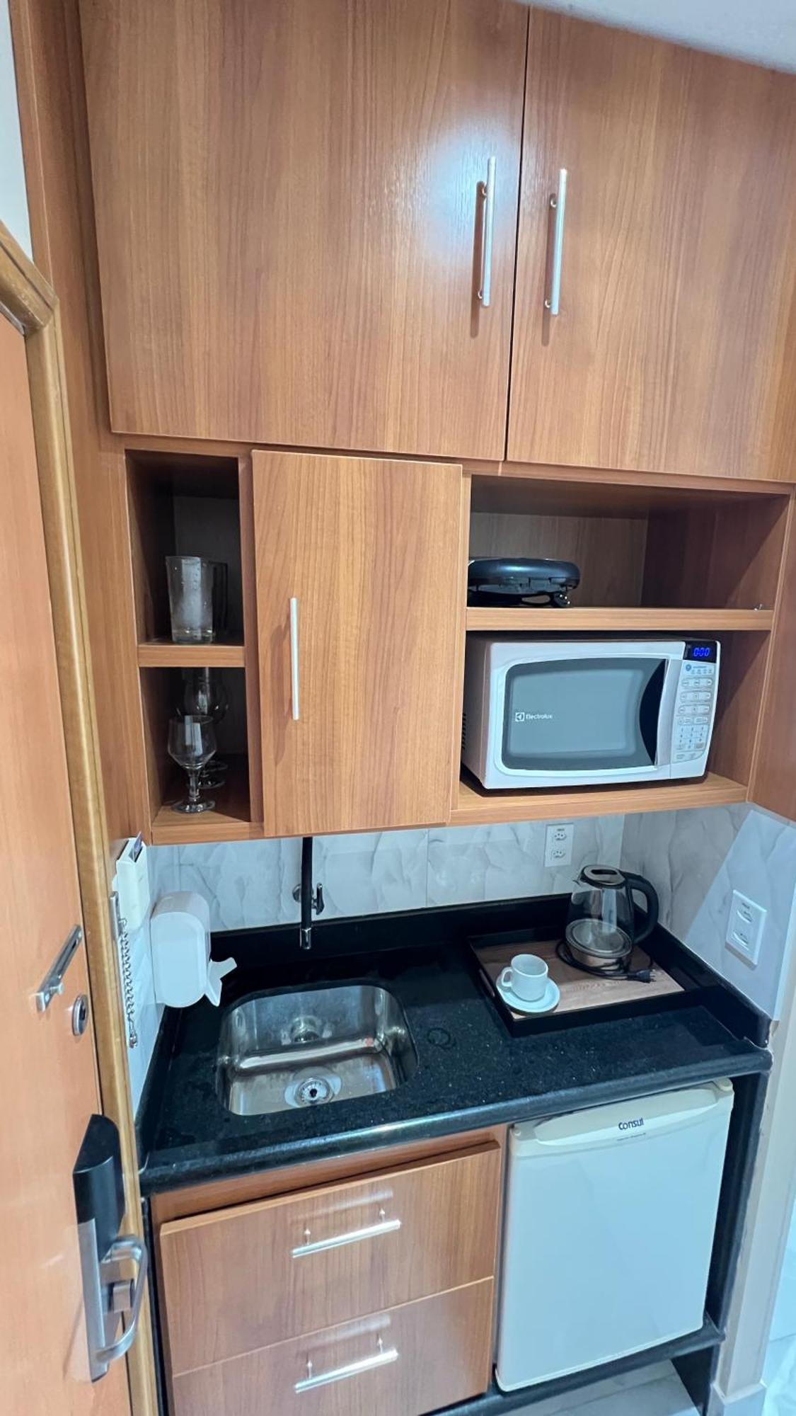 Flat No Condominio Do Edificio Tropical Executive E Residence Com Vista Para O Rio Nin Ngoại thất bức ảnh