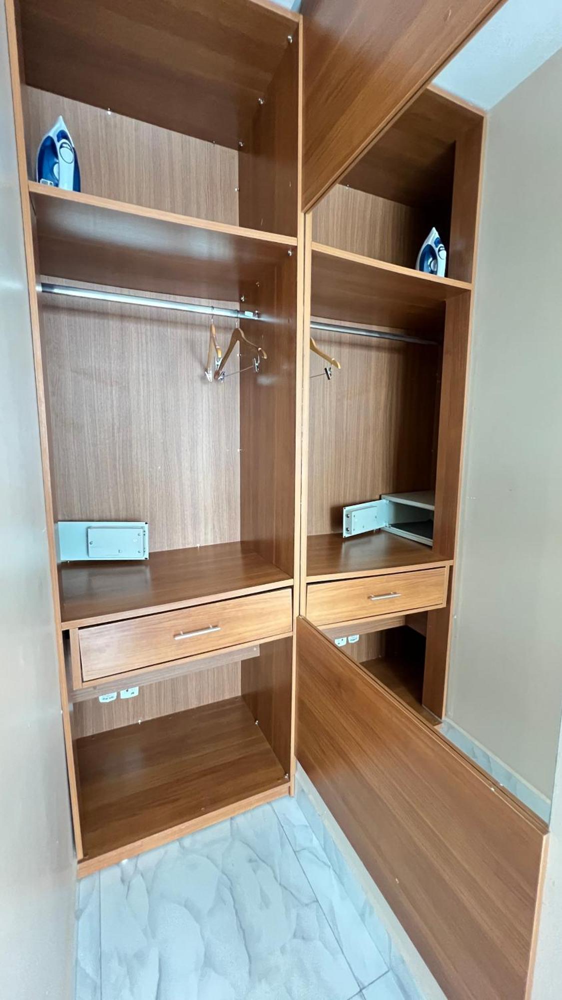 Flat No Condominio Do Edificio Tropical Executive E Residence Com Vista Para O Rio Nin Ngoại thất bức ảnh